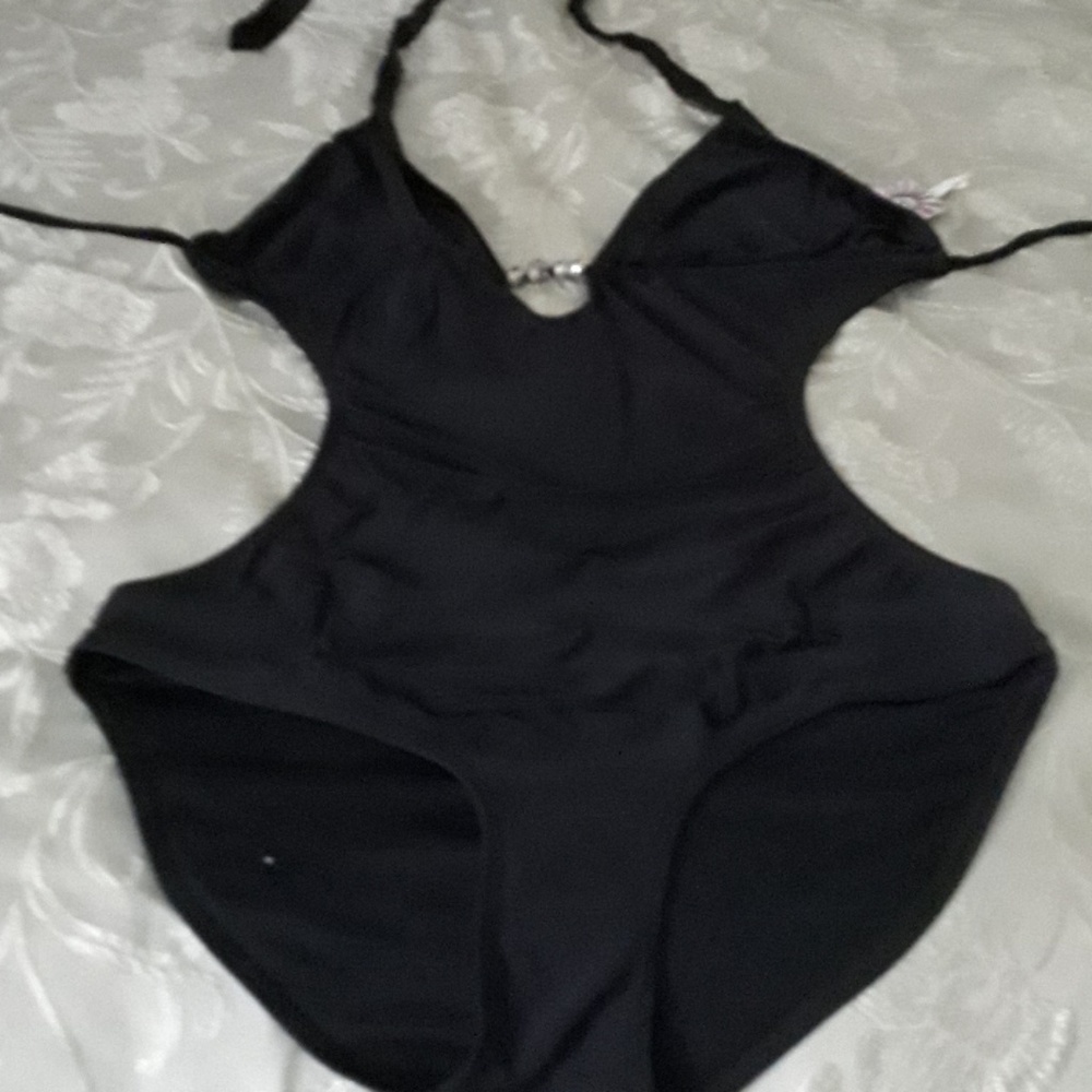 One piece bathing suit